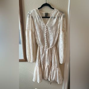 Cream/white Taylor dress